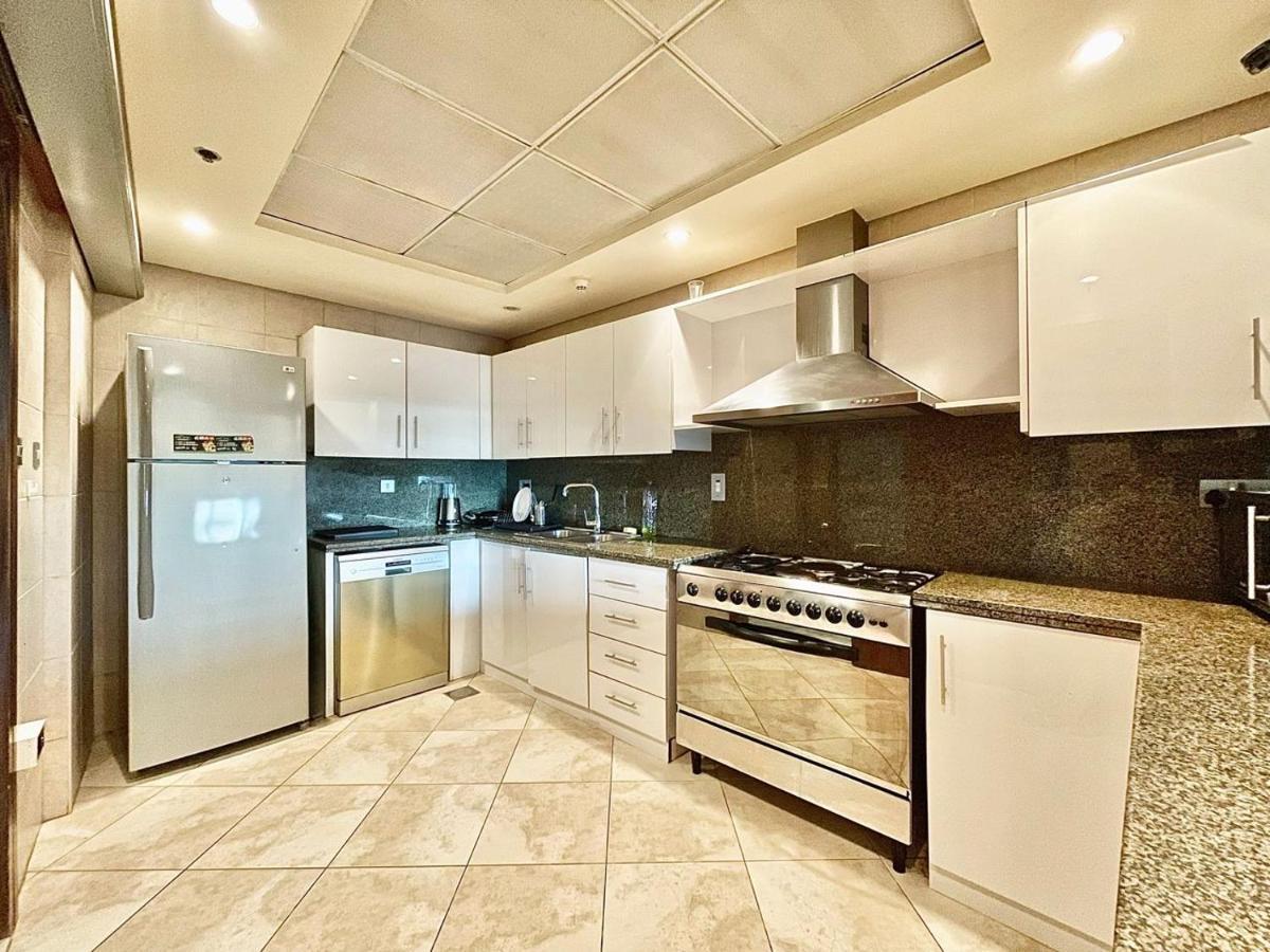 Ar Holiday Home Jbr Dubai Bagian luar foto